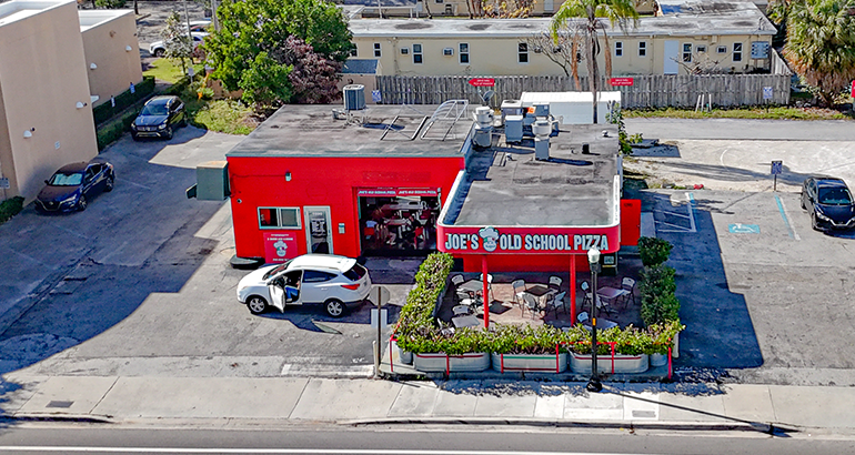 1090 N Federal Hwy, Hollywood, FL 33020