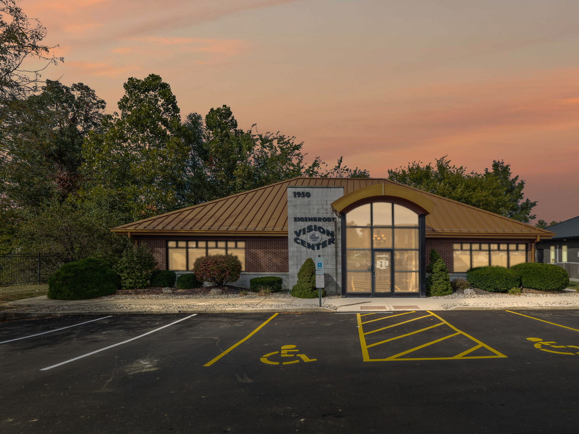 1950 Edwardsville Club Plaza Ct, Edwardsville, IL 62025