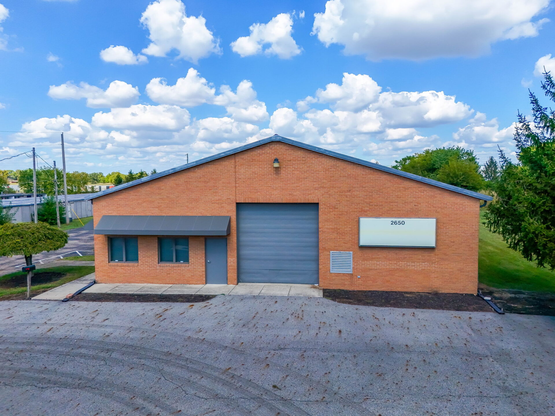 2650 London Groveport Rd, Groveport, OH 43125