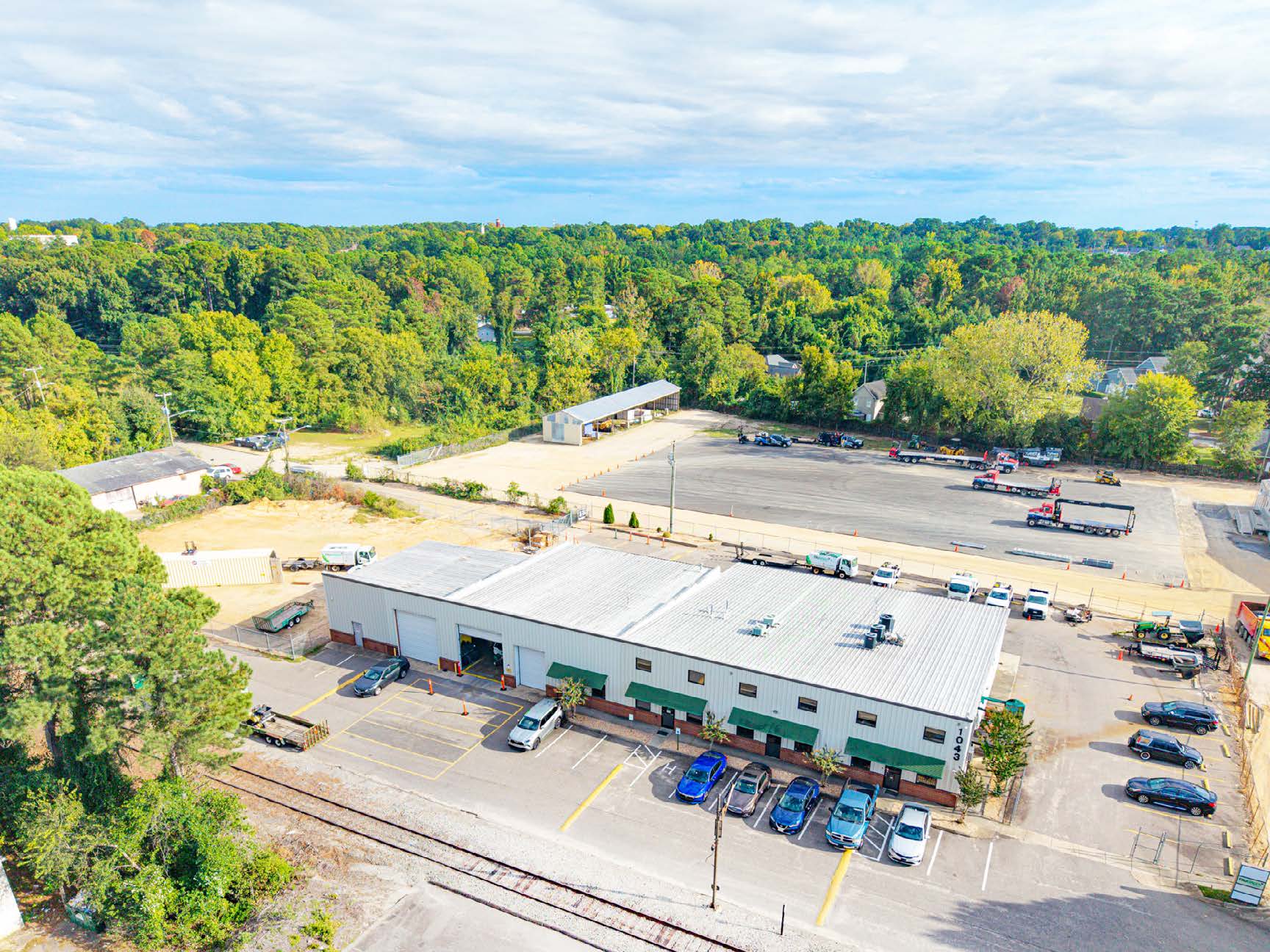 1043 Robeson St, Fayetteville, NC 28305