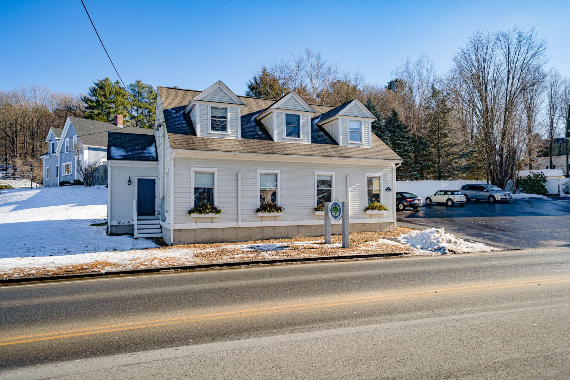60 Gardner St, Groveland, MA 01834