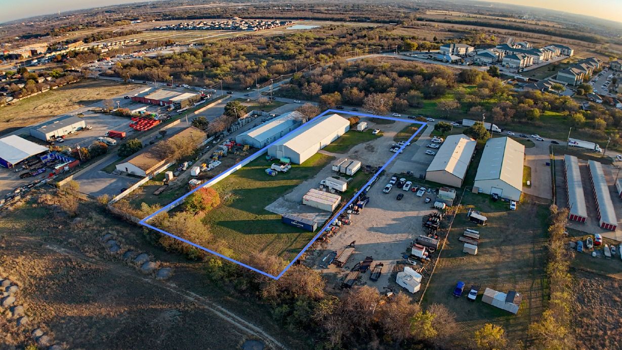208 Shelby Rd, Everman, TX 76140