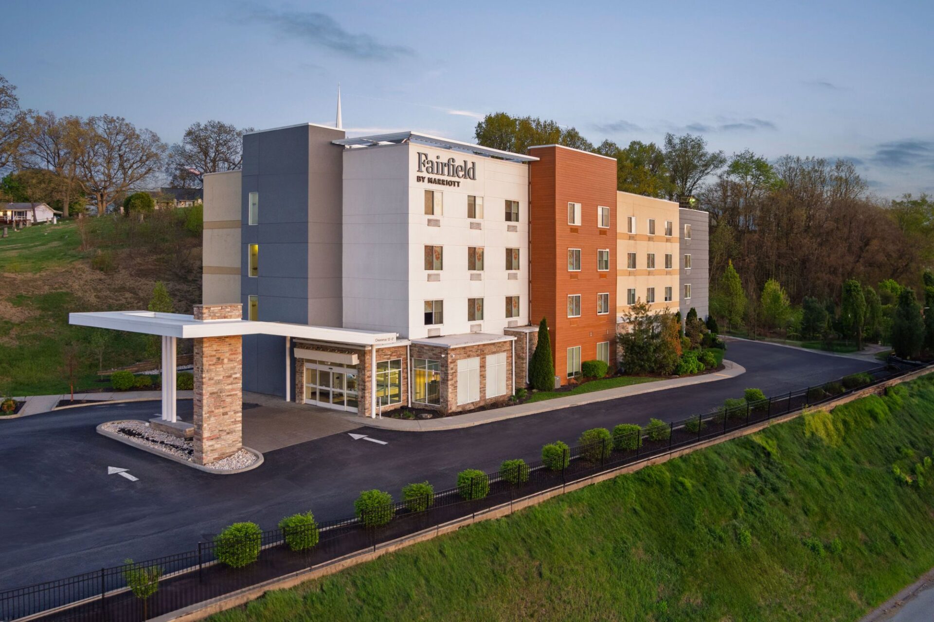 Fairfield Inn & Suites Monaca