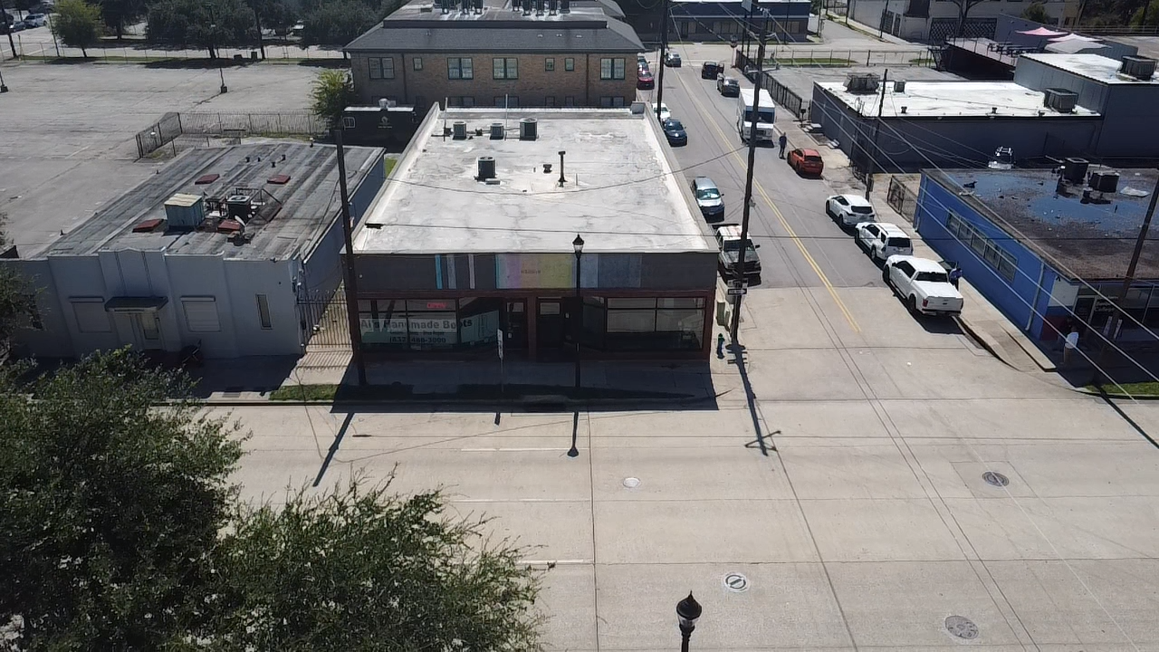2323 Fannin St, Houston, TX 77002