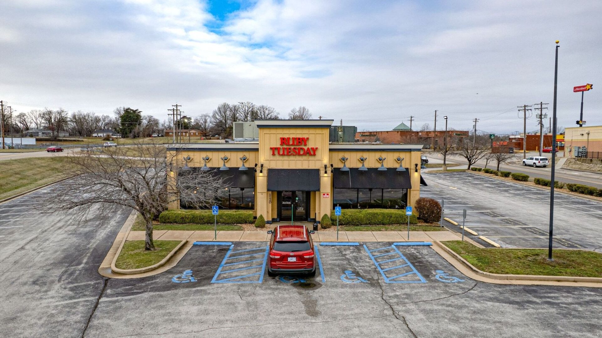 1120 Shapiro Dr, Festus, MO 63028