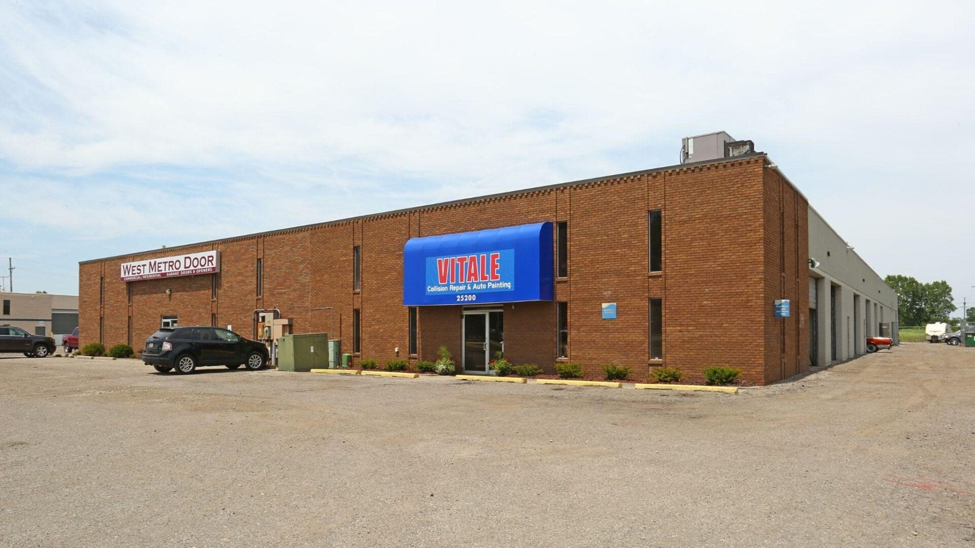 25200 Northline Rd, Taylor, MI 48180