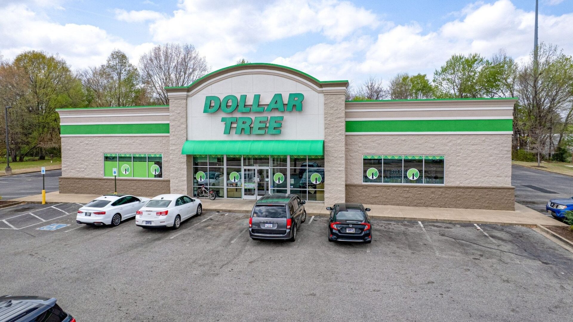 1321 S Highland Ave, Jackson, TN 38301