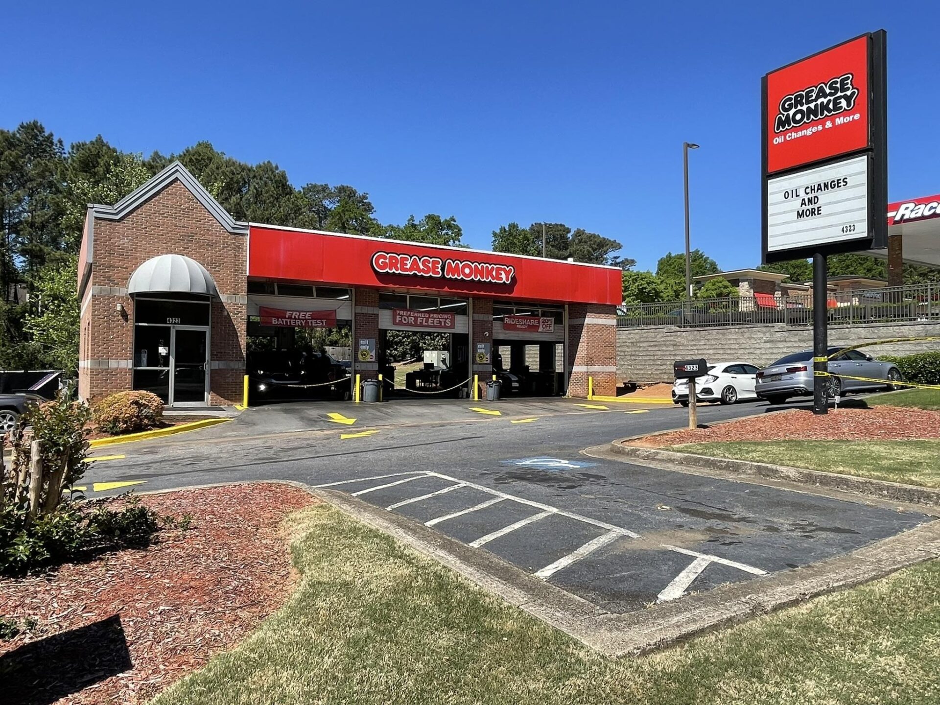 4323 Bells Ferry Rd, Kennesaw, GA 30144