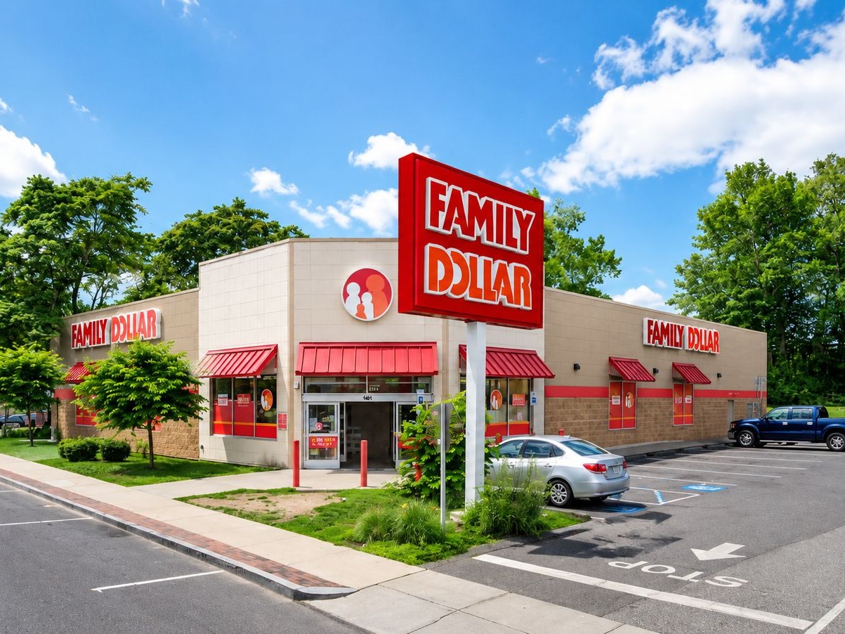 2594 Main St, Springfield, MA 01107