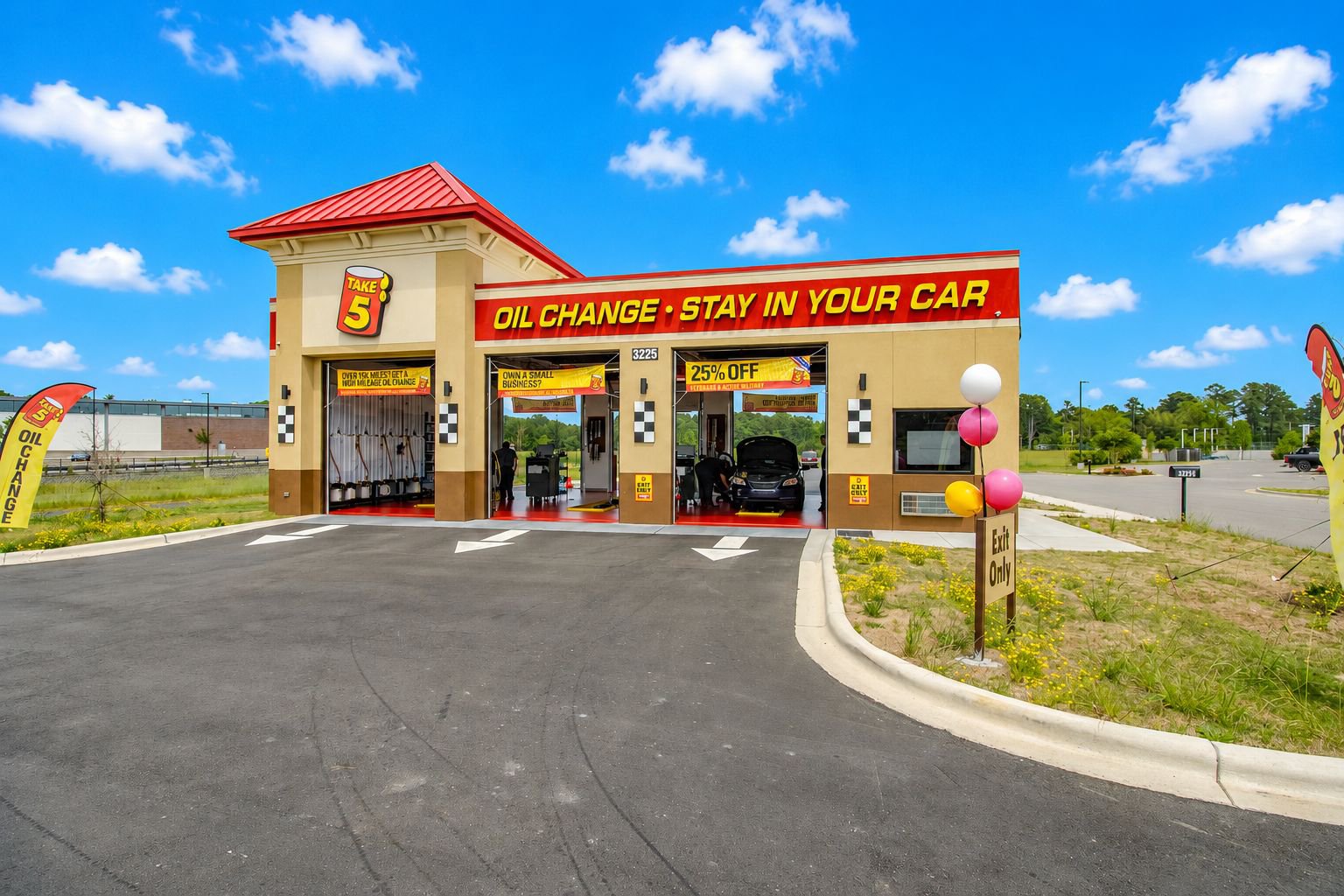 1435 Eastchase Pkwy, Fort Worth, TX 76120