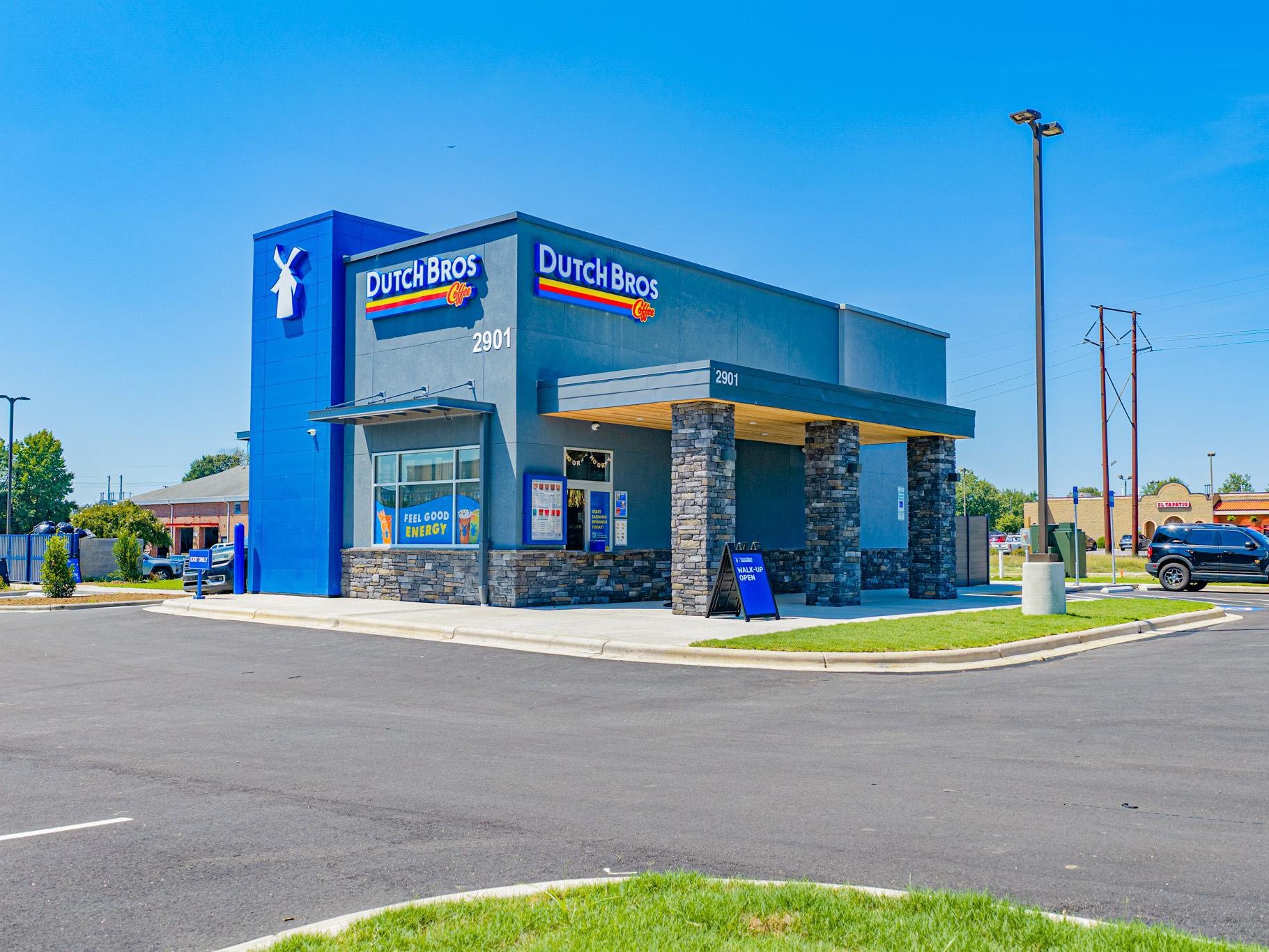 2901 Raleigh Road Pkwy W, Wilson, NC 27896